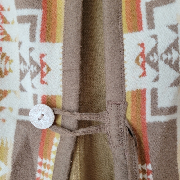 Vintage Women's Southwestern Western Long Wool Cowgirl Vest Size Large - Picture 4 of 9